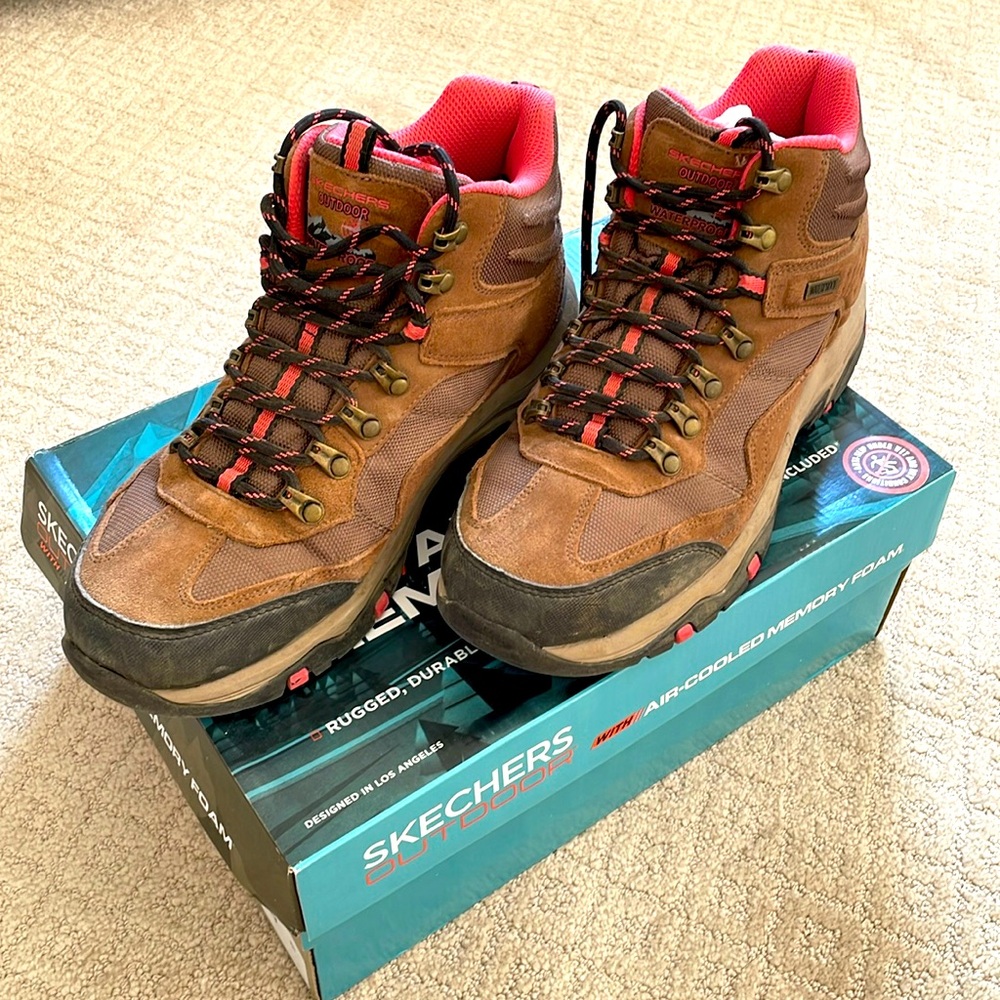 Waterproof Hiking Boots w/ Memory Foam
